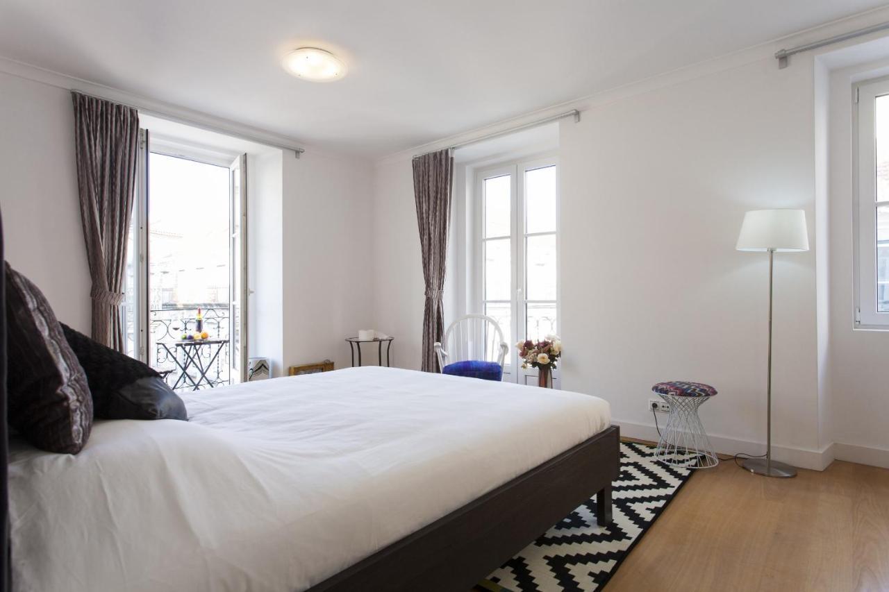Santa Justa Suites By Homing Lisboa Exterior foto